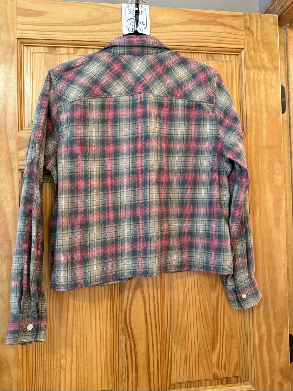 Lands’ End Pink Green Plaid Cropped Button Down Shirt Preppy M - Picture 3 of 8